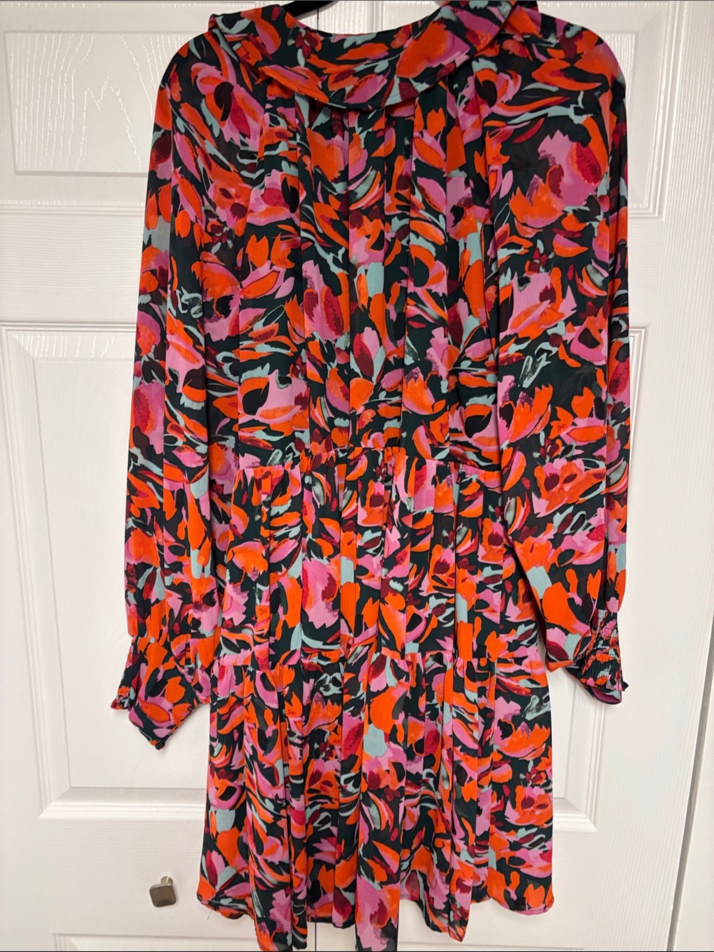 entro Bright Floral Tiered Long Sleeve Dress in Pink & Orange - Picture 7 of 7